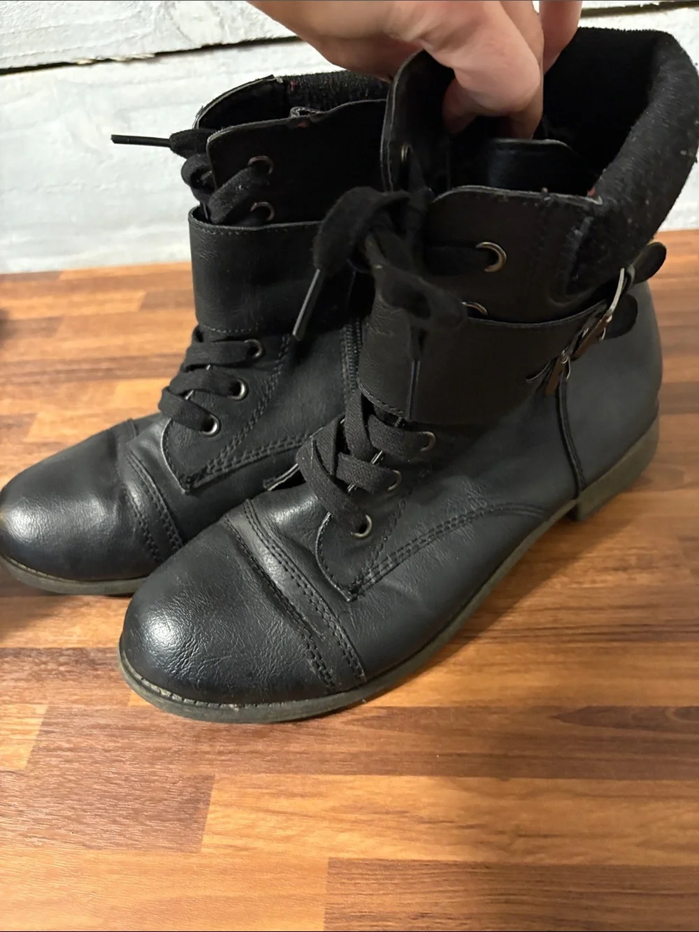 Men's Black Lace-Up Combat Boots